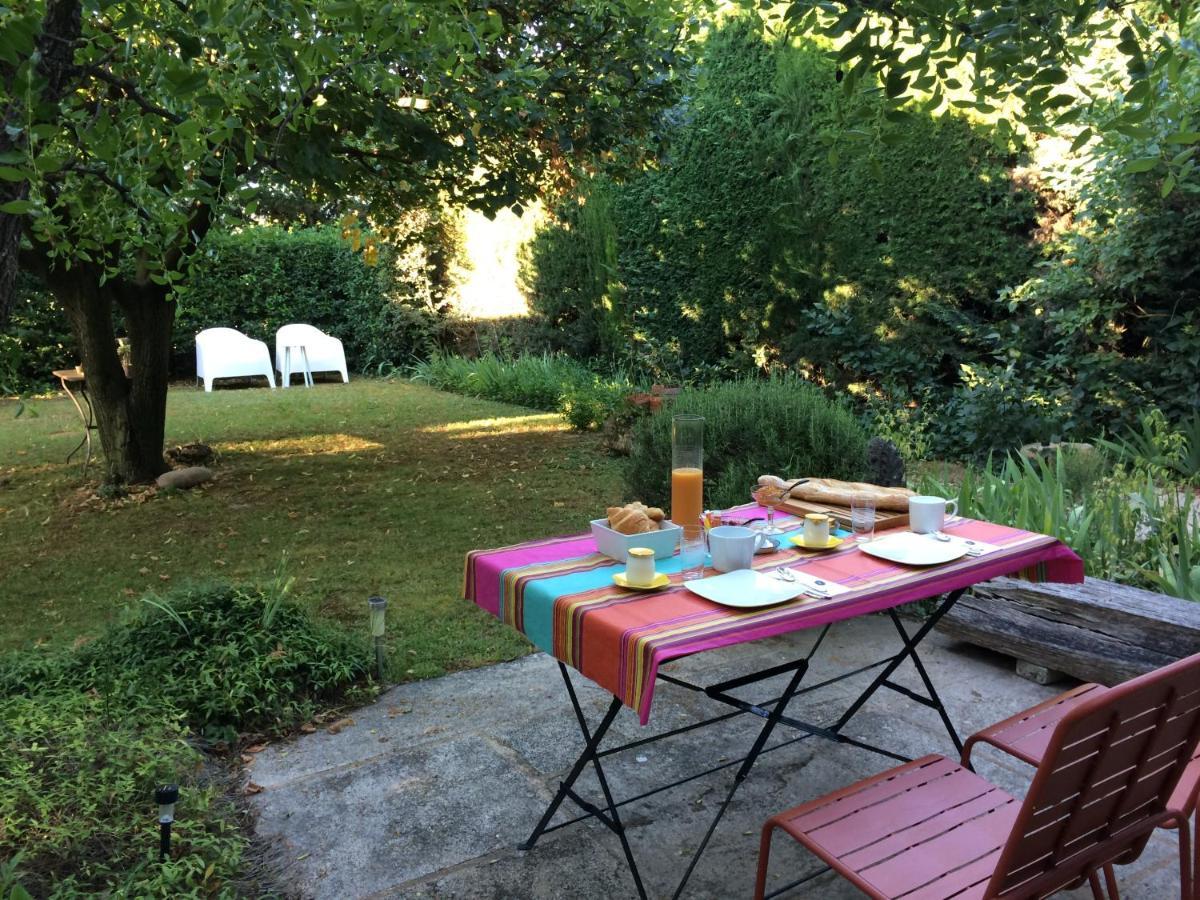 B&B Petite Maison Le Jardin Vaison-la-Romaine Exteriér fotografie